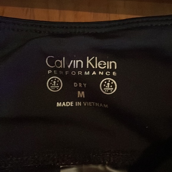 Calvin Klein Performance: black/pink cropped leggings: size M. - Picture 3 of 4